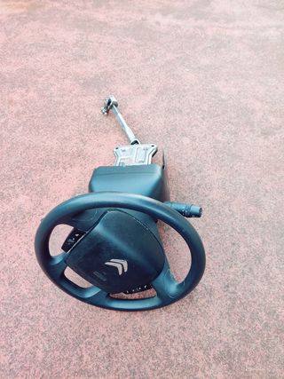 Volante Clausor y caña de dirección 