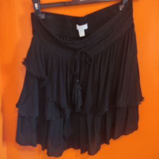 falda negra springfield 
