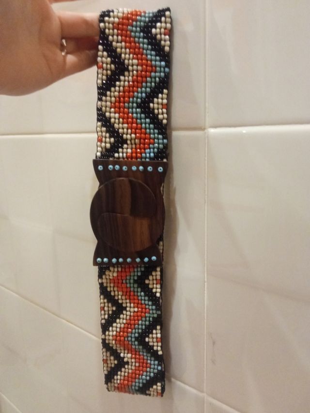 Cinturón de abalorios elástico