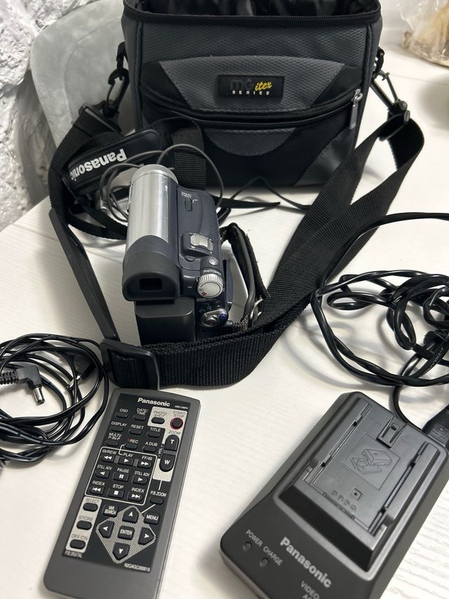 videocamera Panasonic intatta