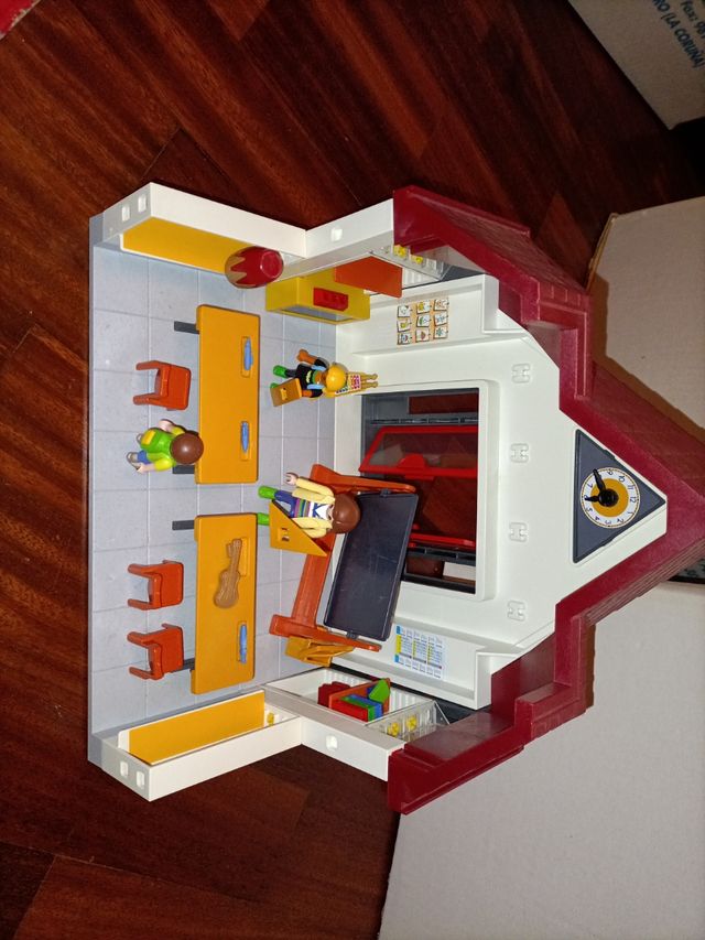 Escuela playmovil