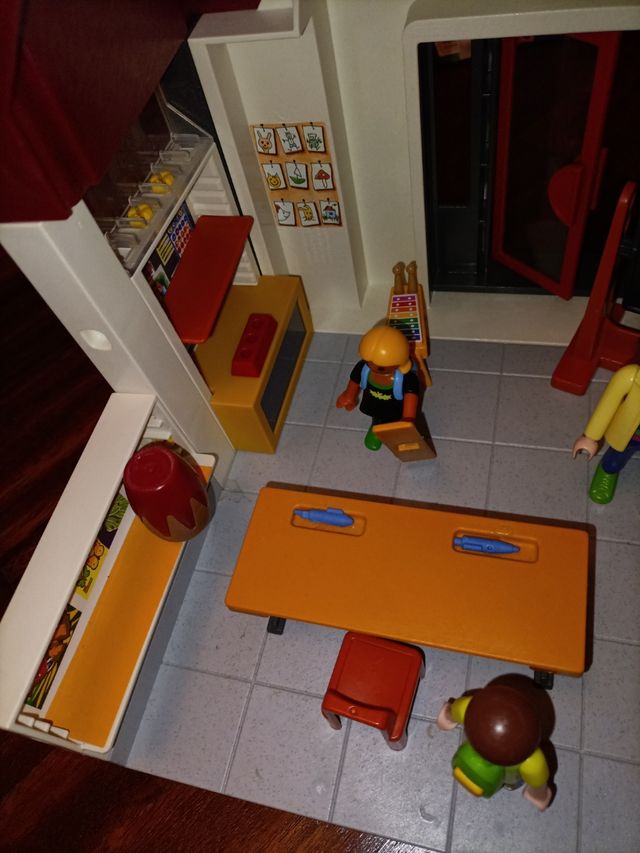 Escuela playmovil