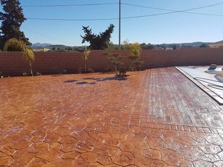 Pavimiento de hormigon inpreso y pulido 