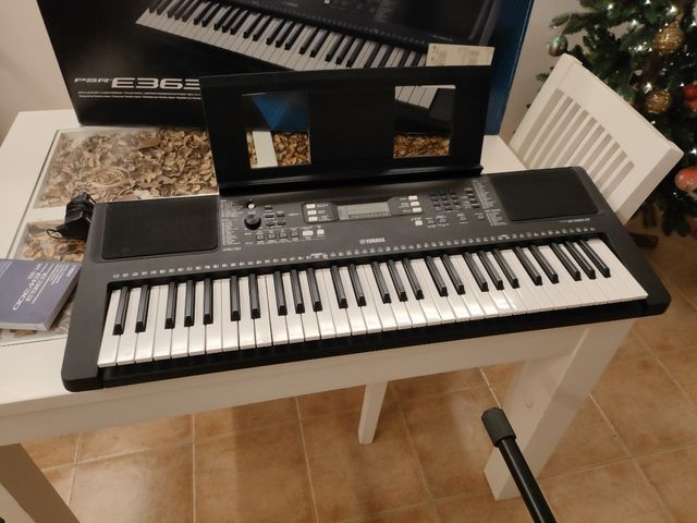 Tastiera Yamaha psr-e363