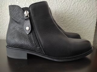 Botas piel T38 NUEVAS