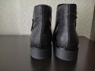Botas piel T38 NUEVAS