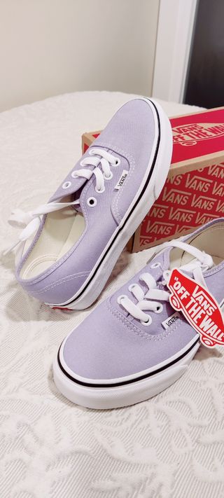 Zapatillas Vans Authentic moradas