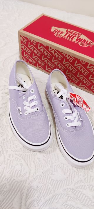 Zapatillas Vans Authentic moradas