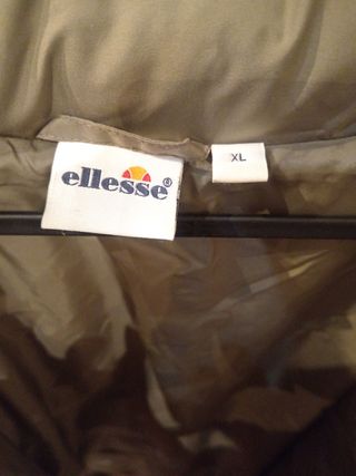 Abrigo plumas Ellesse nuevo
