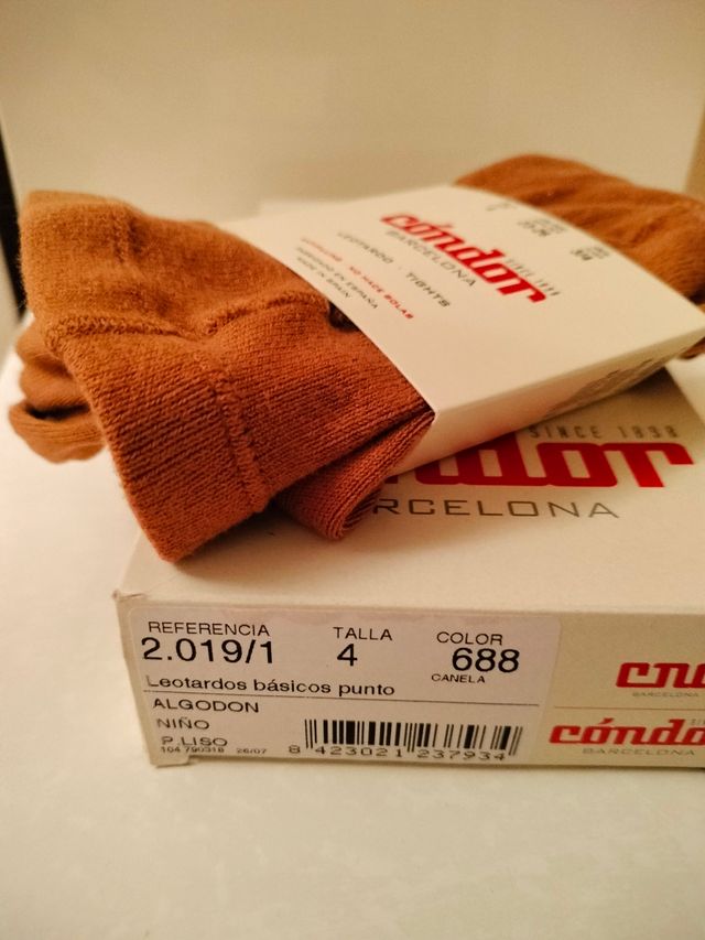 Vestido fina ejerique + leotardos condor