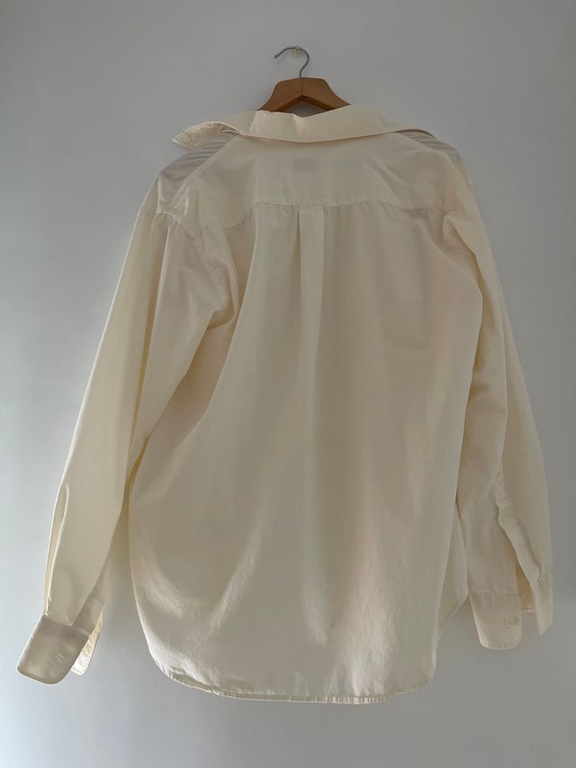 CAMISA BLANCA BÁSICA