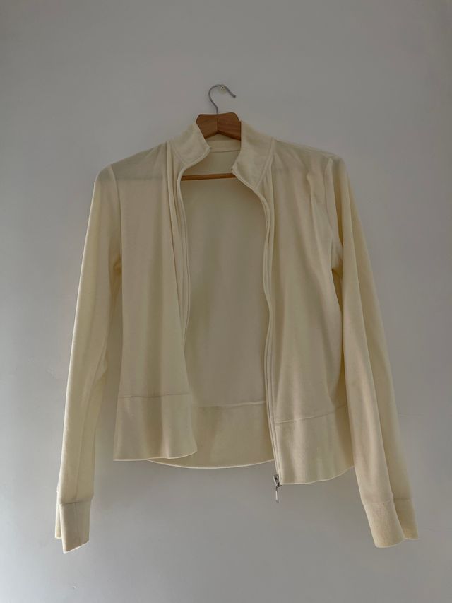 CHAQUETA BLANCA FINA DE TERCIOPELO