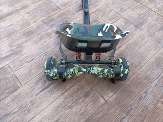 Hoverboard camuflaje con asiento 