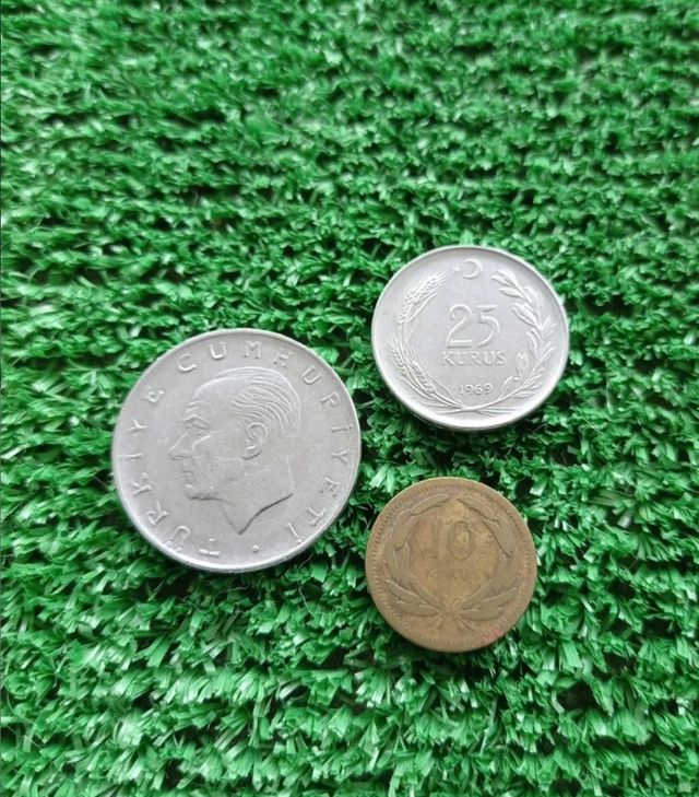 Lote monedas y billetes