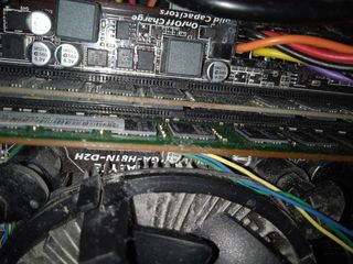 Ordenador de sobremesa mini ATX Gigabyte