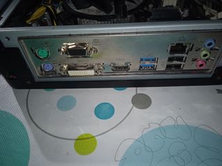 Ordenador de sobremesa mini ATX Gigabyte