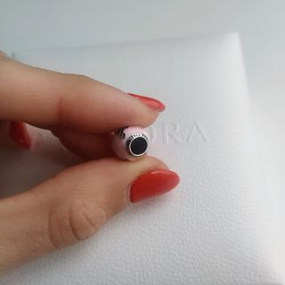 Charm caritas Mickey Disney 🩷