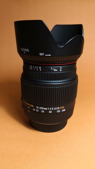 Cámara NIKON D5100 + objetivos + extras