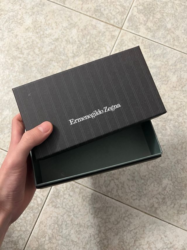 Caja Ermenegildo Zegna