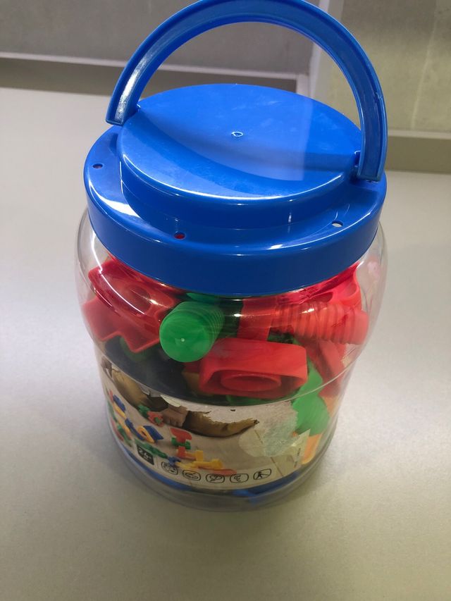 juego enroscar a vueltas