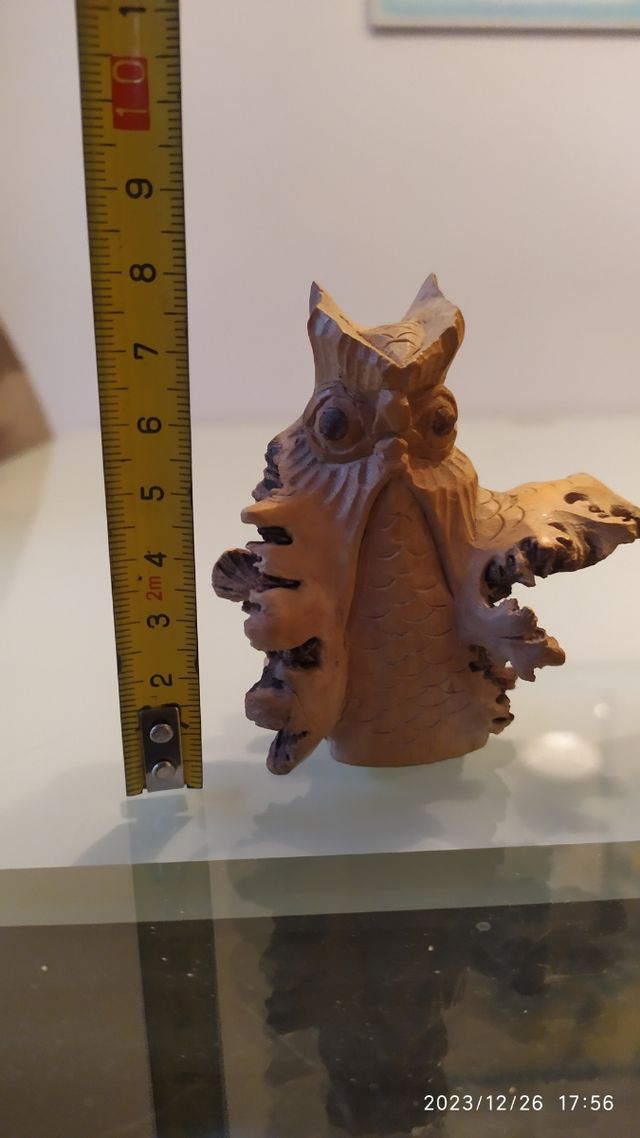 buhos madera tallada