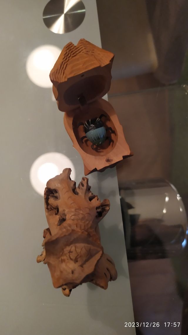 buhos madera tallada