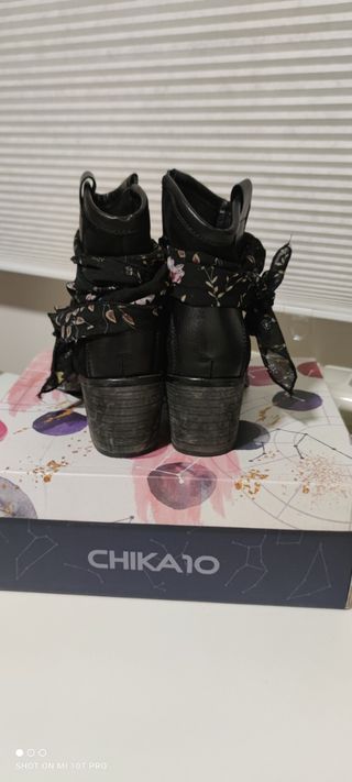 Botines negros 36 chika10