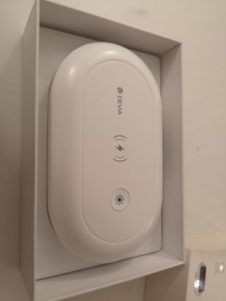 Wireless charging disinfect box