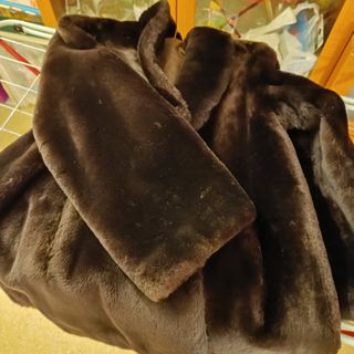 "Chaquetón Mutón Mujer Vintage Único y Elegante