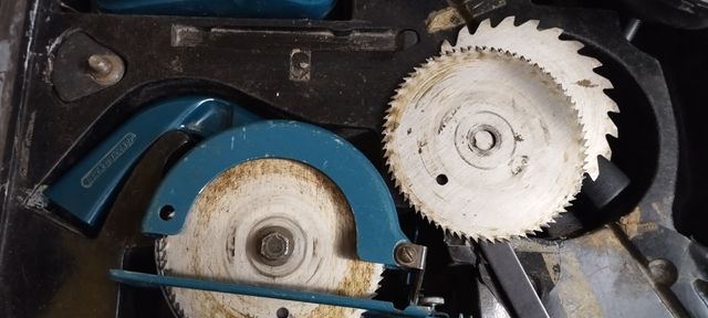 KIT DE BRICO-CARPINTERÍA BLACK&DECKER