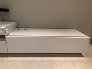 Muebles salon blancos