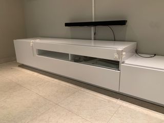 Muebles salon blancos