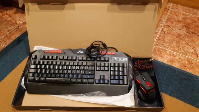 Teclado y Raton Gaming RK900+