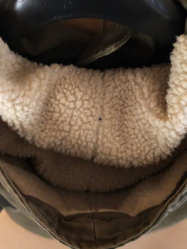 Parka unisex verde con pelliccia bianca