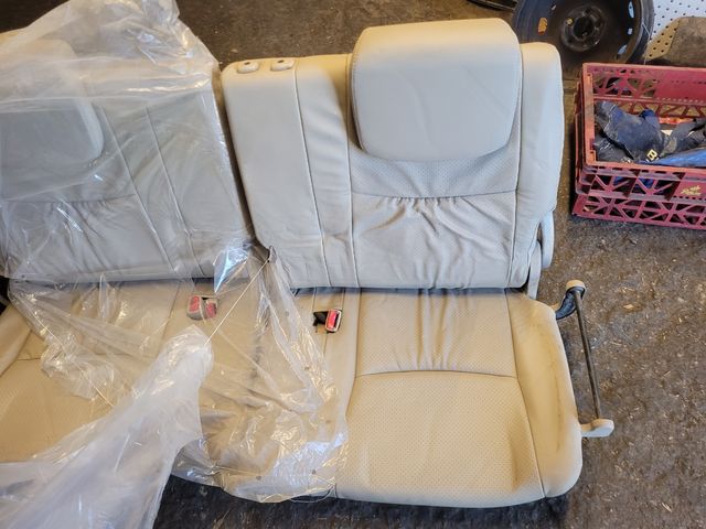 tercera linea se asientos toyota land cruiser 150