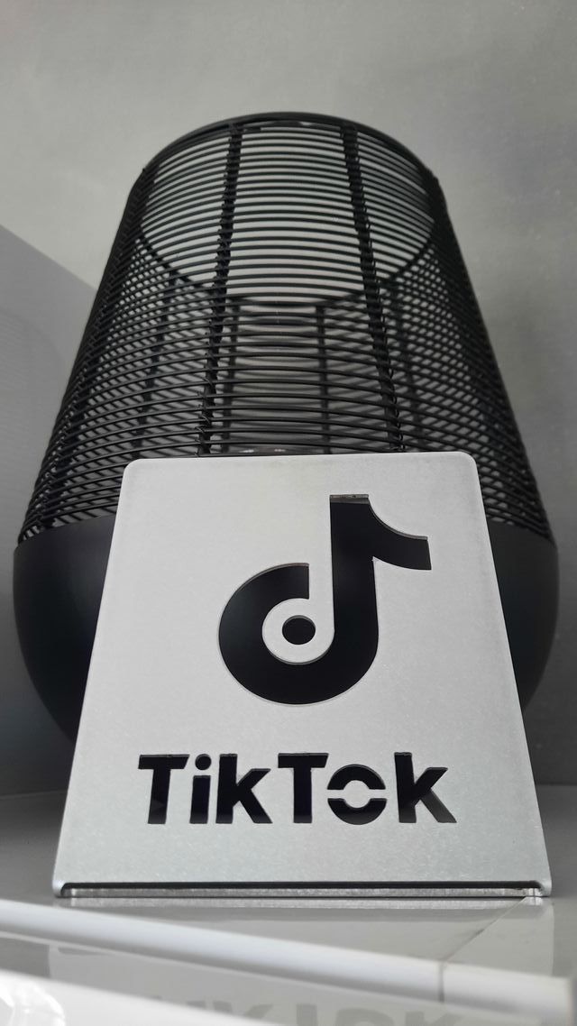 Fermacarte Design Tik Tok