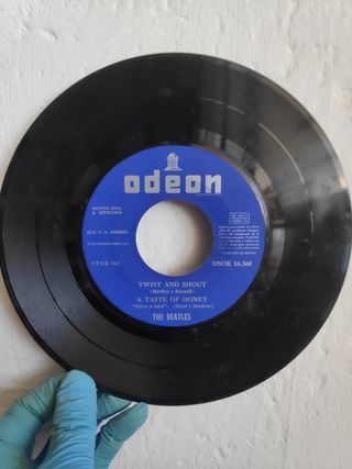 vinilo The beatles - twist and shout EP