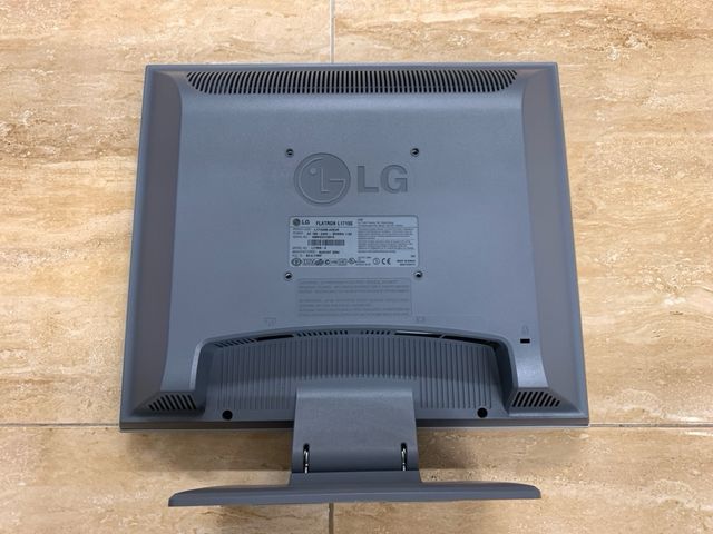 Monitor LG Flatron L1715S 17"