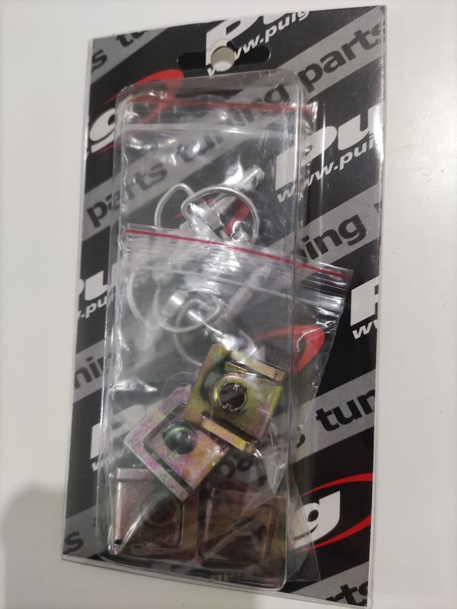 6 TORNILLOS RAPIDOS + SOPORTES C/ANODIZADO