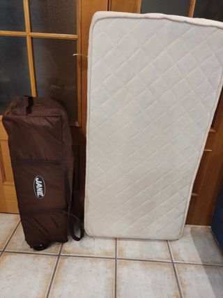 Cuna parque de viaje JANÉ con colchón