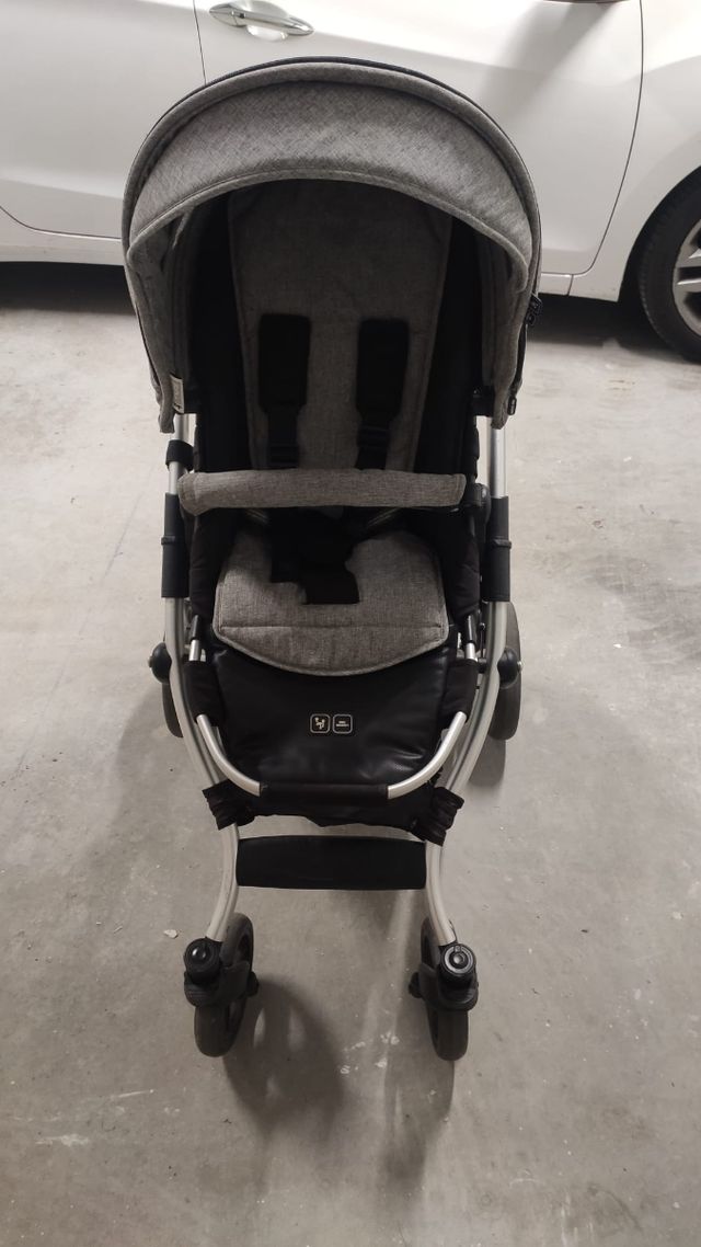 Carrito de bebe tres piezas.