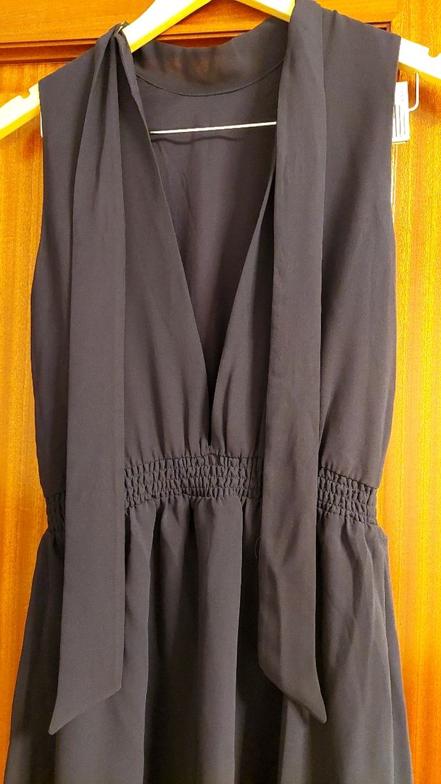 Vestido sin estrenar.