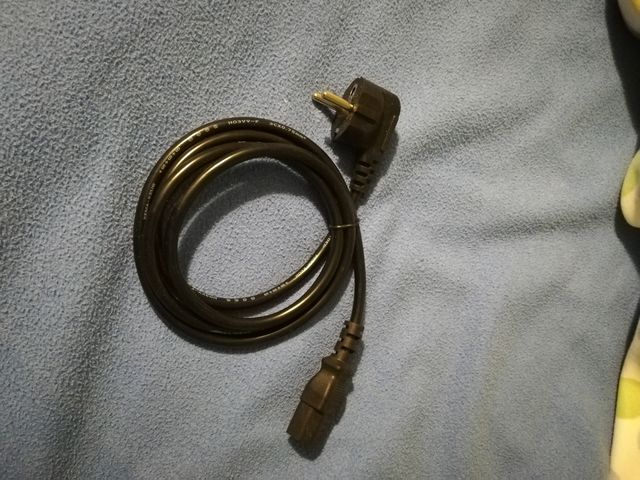 Cable alimentación PC