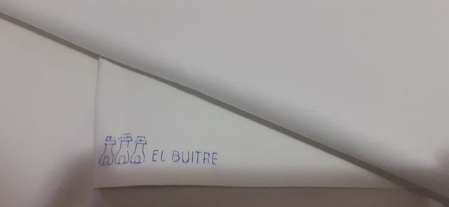 Antiguos retales de textiles torres