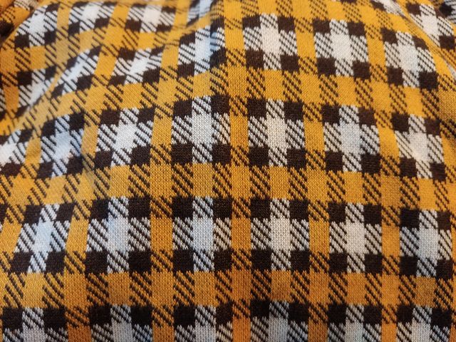 Falda corta de cuadros