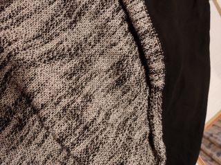 Jersey gris con hilo plateado