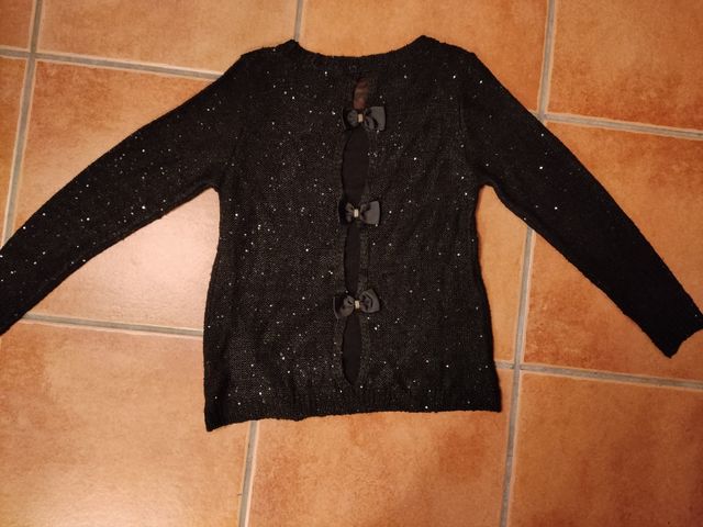 Jersey negro con lentejuelas