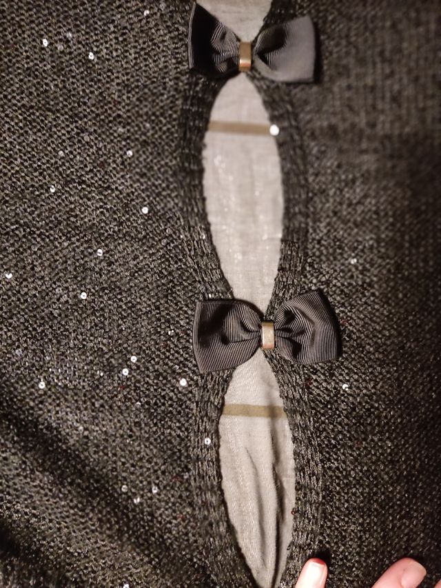 Jersey negro con lentejuelas