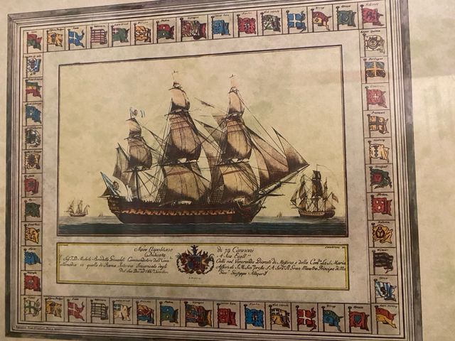 Coppia di cornici in legno con navi