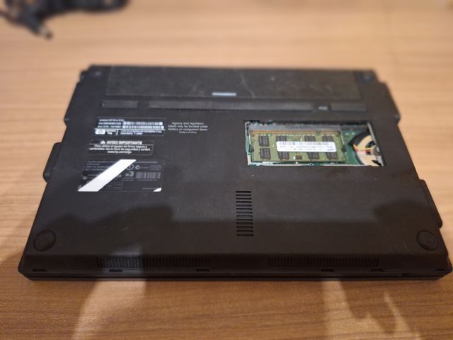 Portátil HP mini 5101